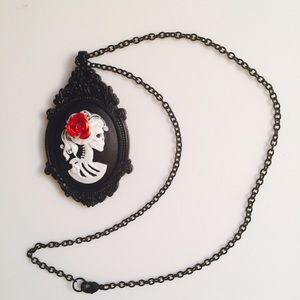 Gothic Skeleton Cameo Necklace with Rose